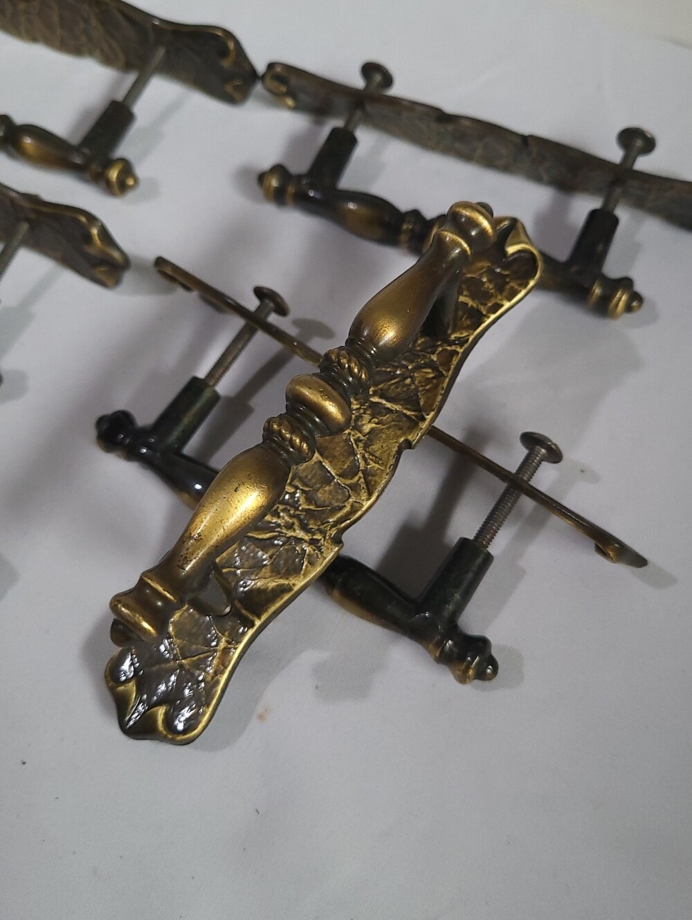 Vintage Amerock Cabinet Drawer Pulls w Back Plates & Screws Set of 6